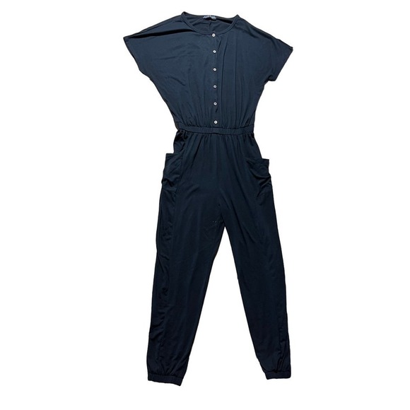 Women's Shop Basic USA Black Full Romper/jumpsuit. Button Detail. Size Small. - Picture 1 of 9